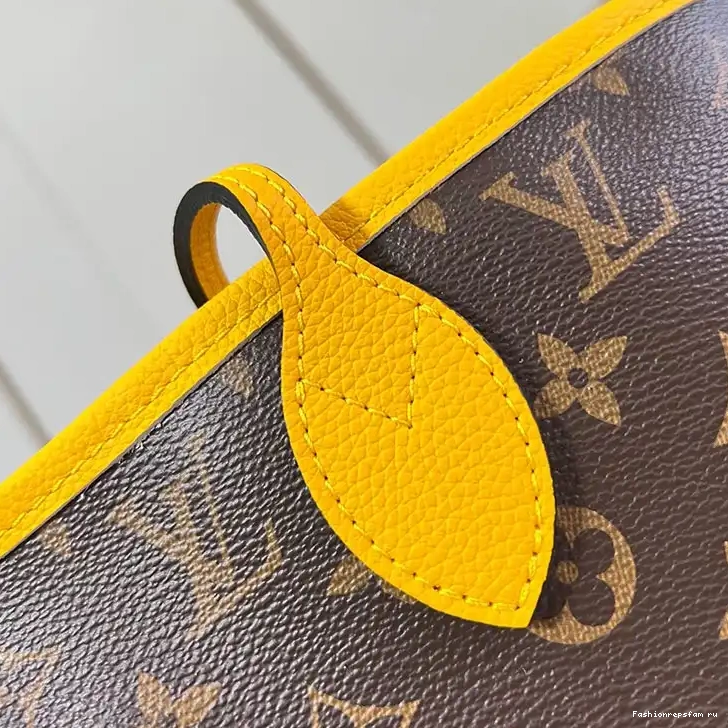 Fashionrepsfam ru Bags 2410YA0159 LV 1027